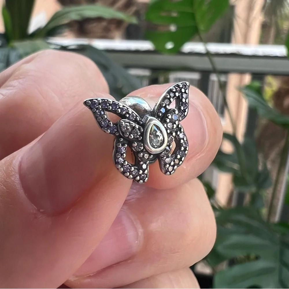 Fashion Jewelry Butterfly Bracelet Charm in Purple and Pink